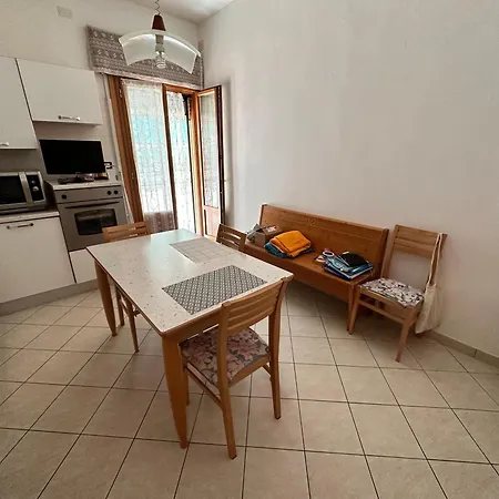 Leopardi 81 - 400 Mt Dall' Autodromo F1 *