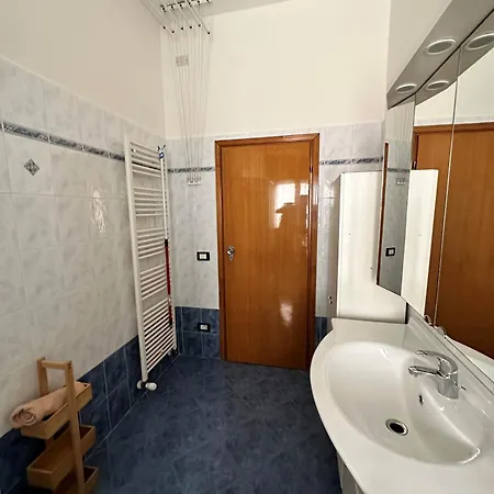 Leopardi 81 - 400 Mt Dall' Autodromo F1 * Imola