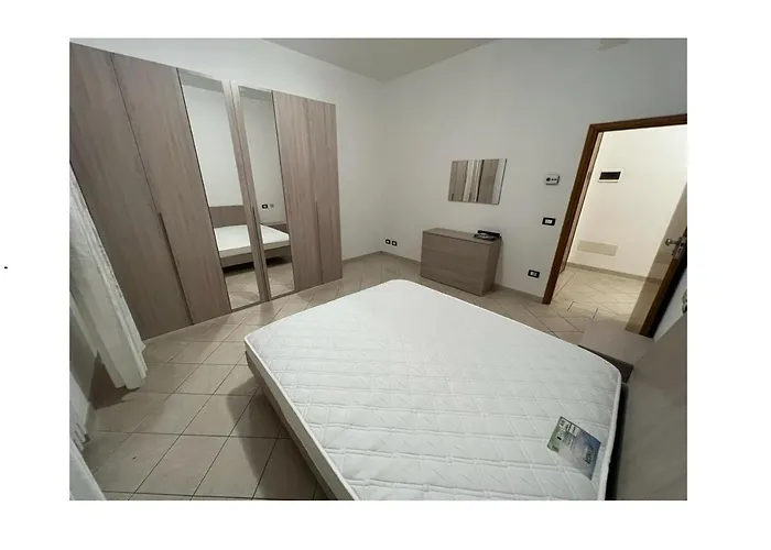 Leopardi 81 - 400 Mt Dall' Autodromo F1 * Imola